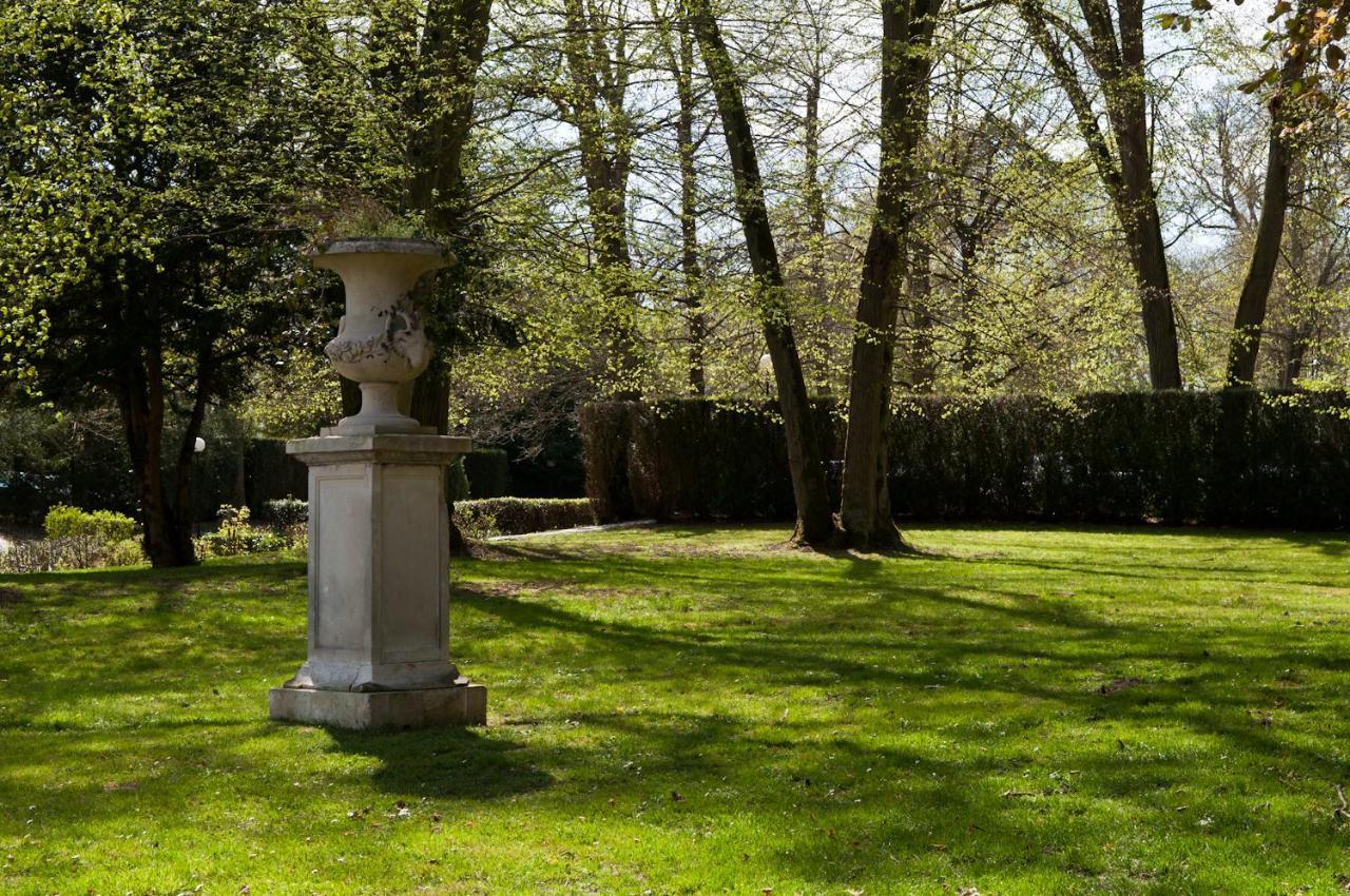Domaine De Fremigny Hotel Bouray-sur-Juine Kültér fotó